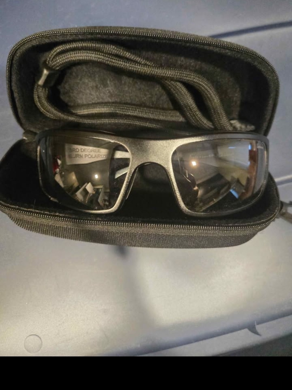 NEW Men's Black Polarized Wrap Riding Sunglasses —